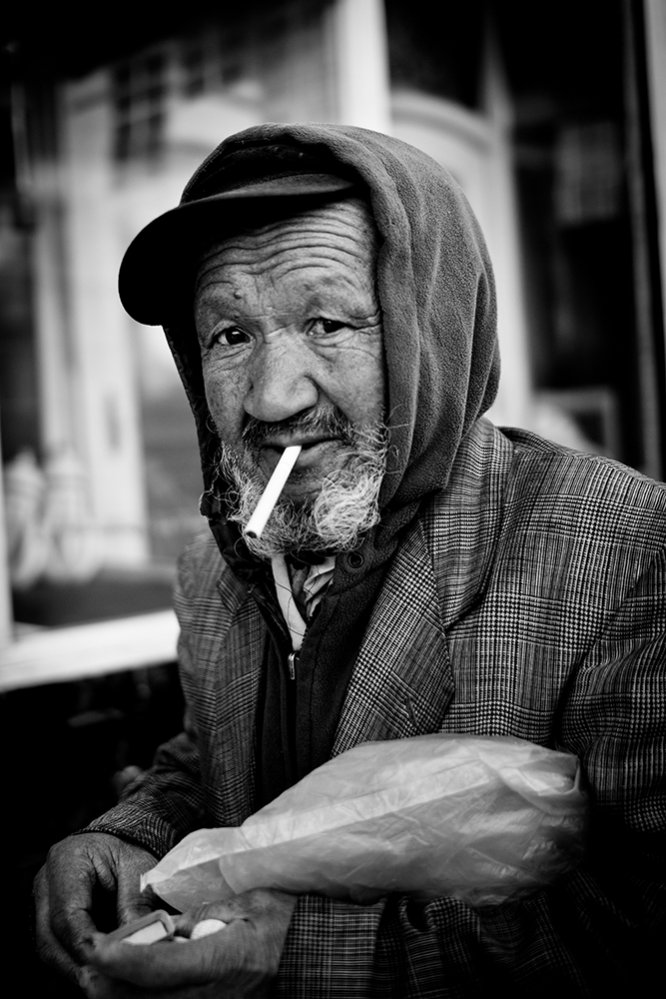 نام: smoke.jpg نمایش: 546 اندازه: 118.1 کیلو بایت