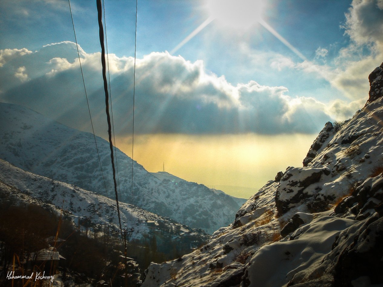 نام: DSC03908_09_10_tonemapped.jpg نمایش: 818 اندازه: 204.0 کیلو بایت