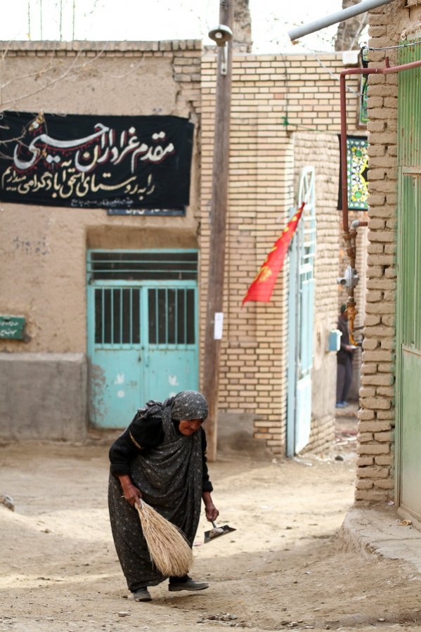 نام: Ashora - Es'haq'abad (1).jpg نمایش: 489 اندازه: 119.8 کیلو بایت