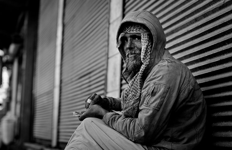 نام: black.jpg نمایش: 516 اندازه: 67.0 کیلو بایت