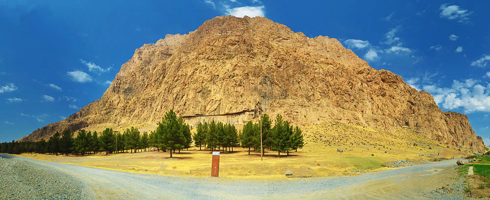نام: Bistoun.jpg نمایش: 895 اندازه: 149.1 کیلو بایت