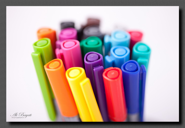 نام: Various_Colored_Fountain_Pens_Resized.jpg نمایش: 3782 اندازه: 100.6 کیلو بایت