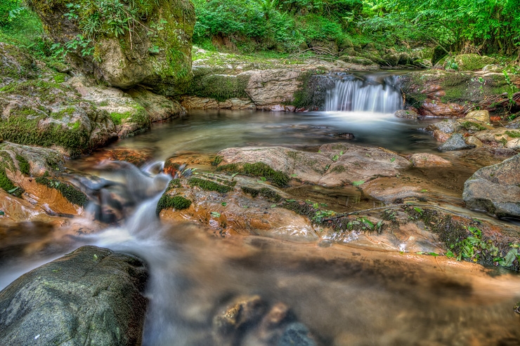 نام: IMG_3070_1_2_tonemapped.jpg نمایش: 447 اندازه: 268.9 کیلو بایت