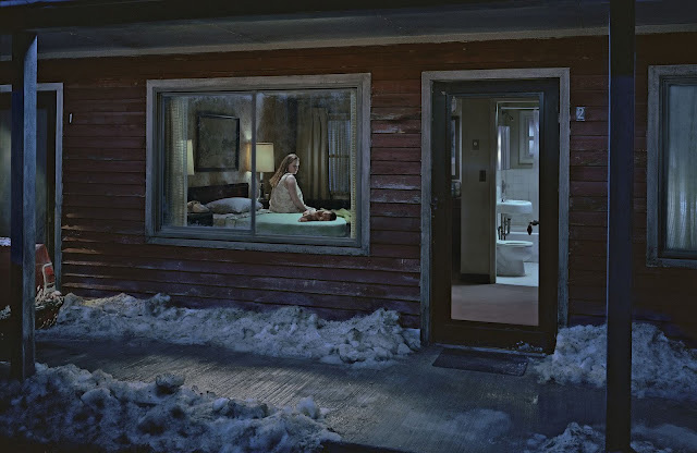 نام: gregory-crewdson-23.jpg نمایش: 8695 اندازه: 107.7 کیلو بایت