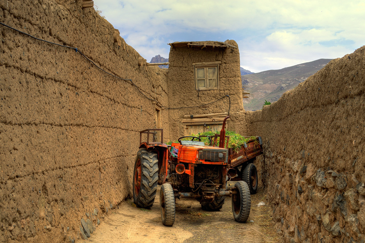 نام: tr.jpg نمایش: 419 اندازه: 284.1 کیلو بایت