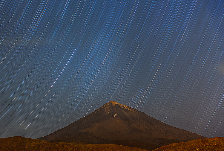 نام: Damavand.jpg نمایش: 1041 اندازه: 300.5 کیلو بایت