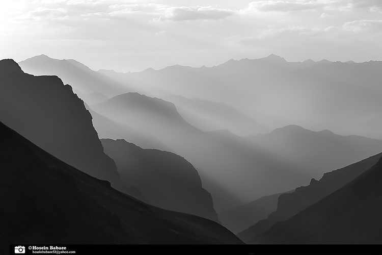 نام: Magic-Light.jpg نمایش: 866 اندازه: 85.2 کیلو بایت