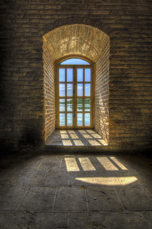 نام: DSC_2049_50_51_tonemapped.jpg نمایش: 1050 اندازه: 287.1 کیلو بایت