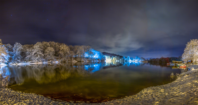 نام: Untitled_Panorama1.jpg نمایش: 682 اندازه: 252.0 کیلو بایت