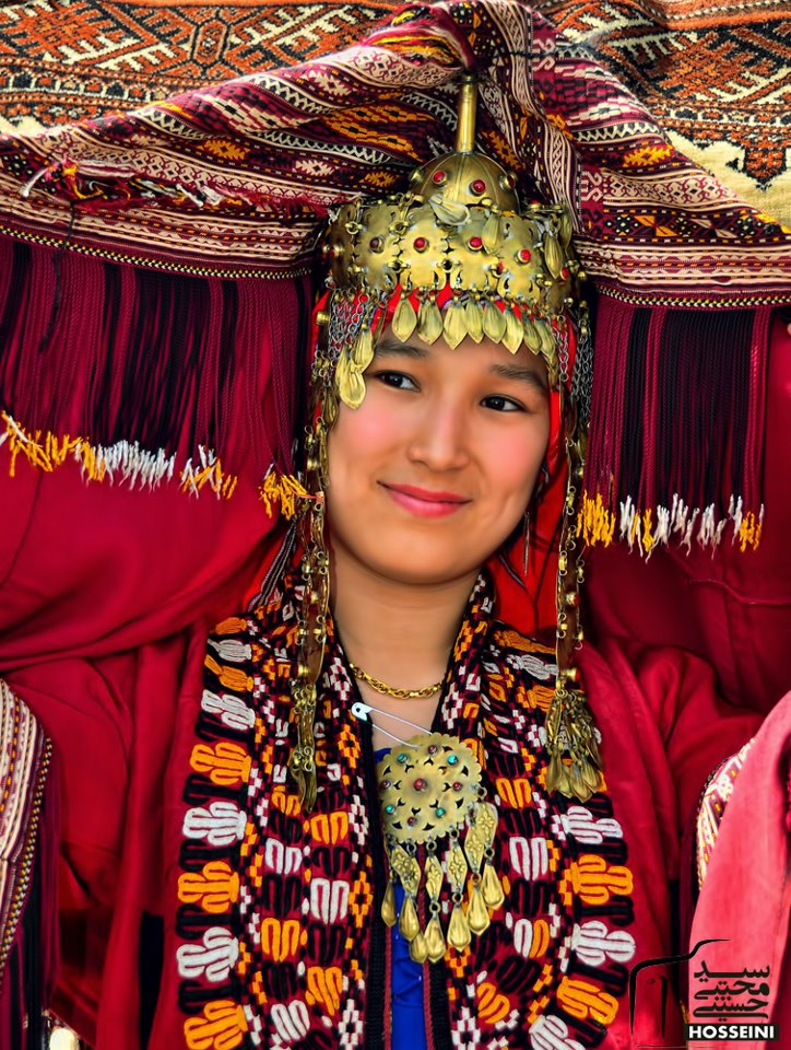نام: Turkmen girl.jpg نمایش: 815 اندازه: 226.8 کیلو بایت